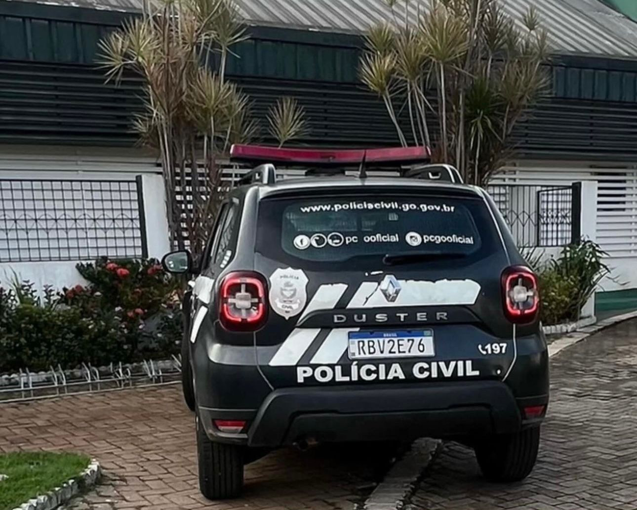 Homem que matou irmão e tentou se matar recebe voz de prisão ainda no hospital