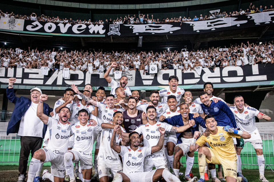 Santos é campeão da Série B após empate do Novorizontino