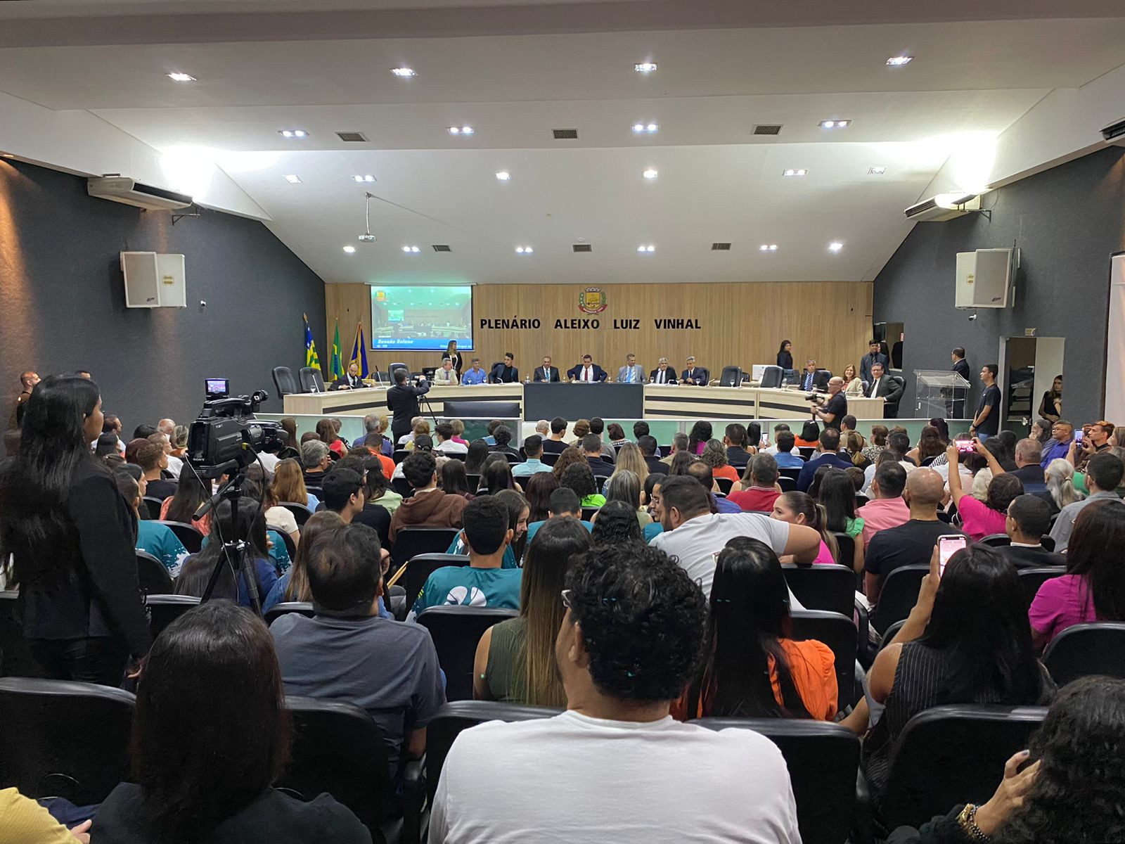 Câmara Municipal promove sessão solene em homenagem aos 70 anos de emancipação política de Goianésia