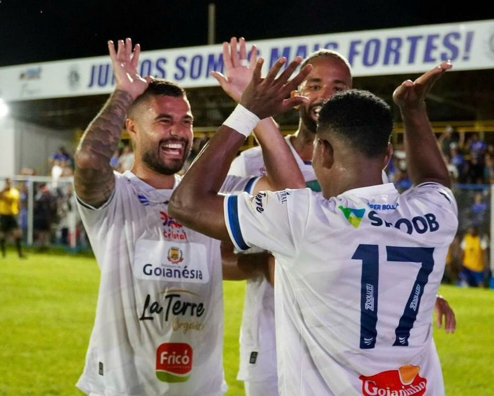 Depois de cinco derrotas, Goianésia vence o Crac e se livra do rebaixamento