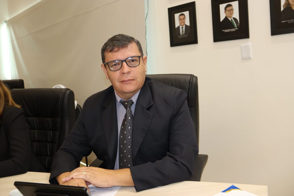 Vereador Paulo Henrique solicita viabilização de uma sala de vacina no Bairro Aldeia do Morro