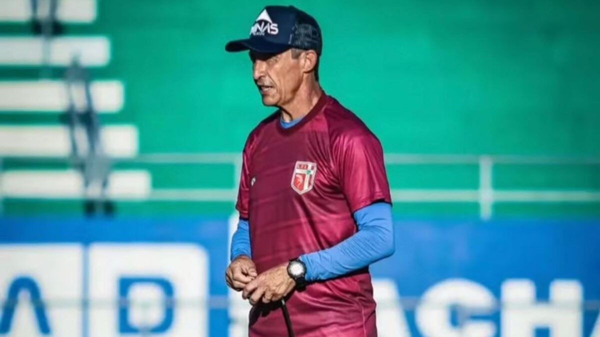 Goianésia anuncia Betinho como novo técnico para a Série D