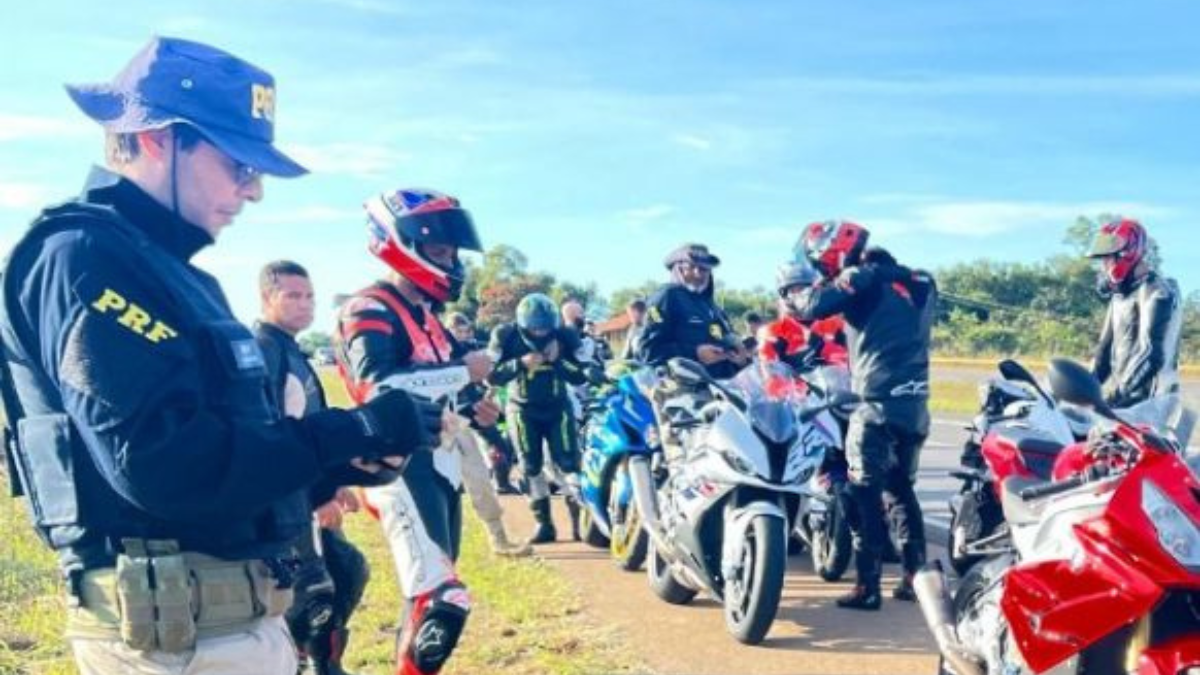 Mais de 470 motos são flagradas trafegando acima da velocidade permitida em BRs de Goiás