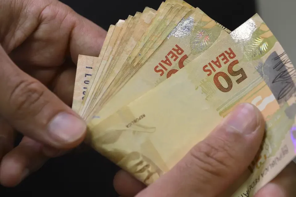 STF e Congresso querem volta de doação de empresas para campanhas em 2026