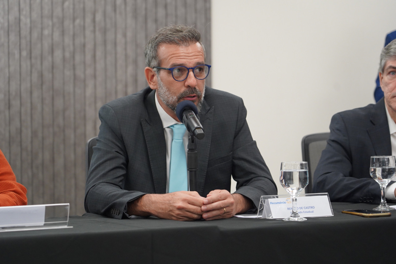 Renato de Castro discute Plano Plurianual durante o primeiro encontro de comissão da Assembleia Legislativa de Goiás
