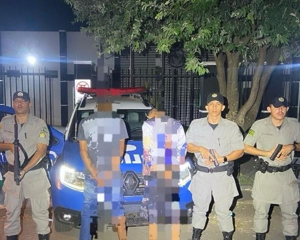 Traficantes de drogas são presos em Jaraguá por policiais militares de Goianésia