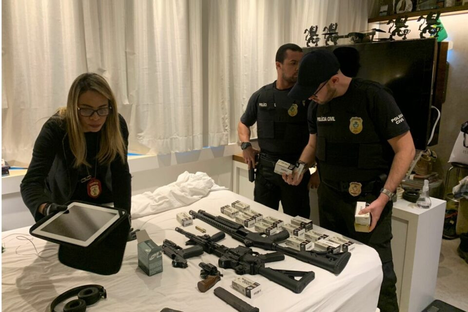 Homem que expôs imagens íntimas de vítima na internet recebe ‘visita’ da polícia