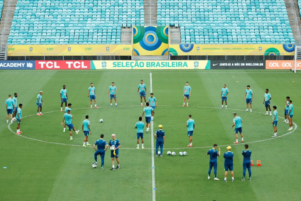 Brasil x Uruguai é destaque da agenda de jogos desta terça-feira (19/11)