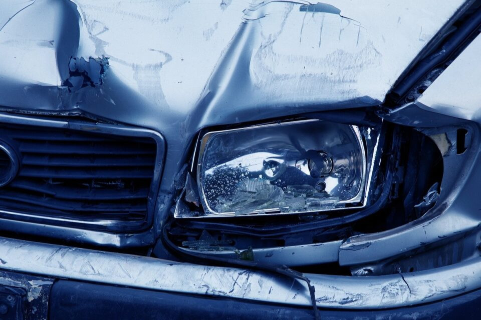 Acidente que envolveu veículo da segurança do governador de Goiás resulta em uma morte