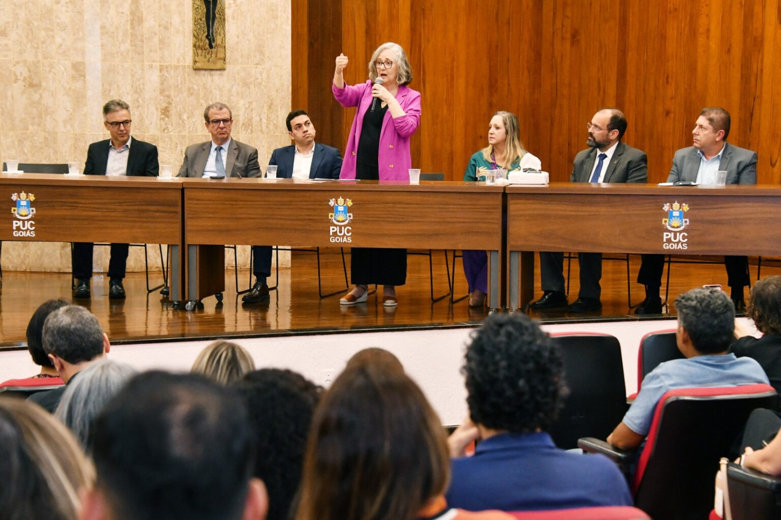 Estado de Goiás lidera debate sobre ciência, tecnologia e inovação no Centro-Oeste