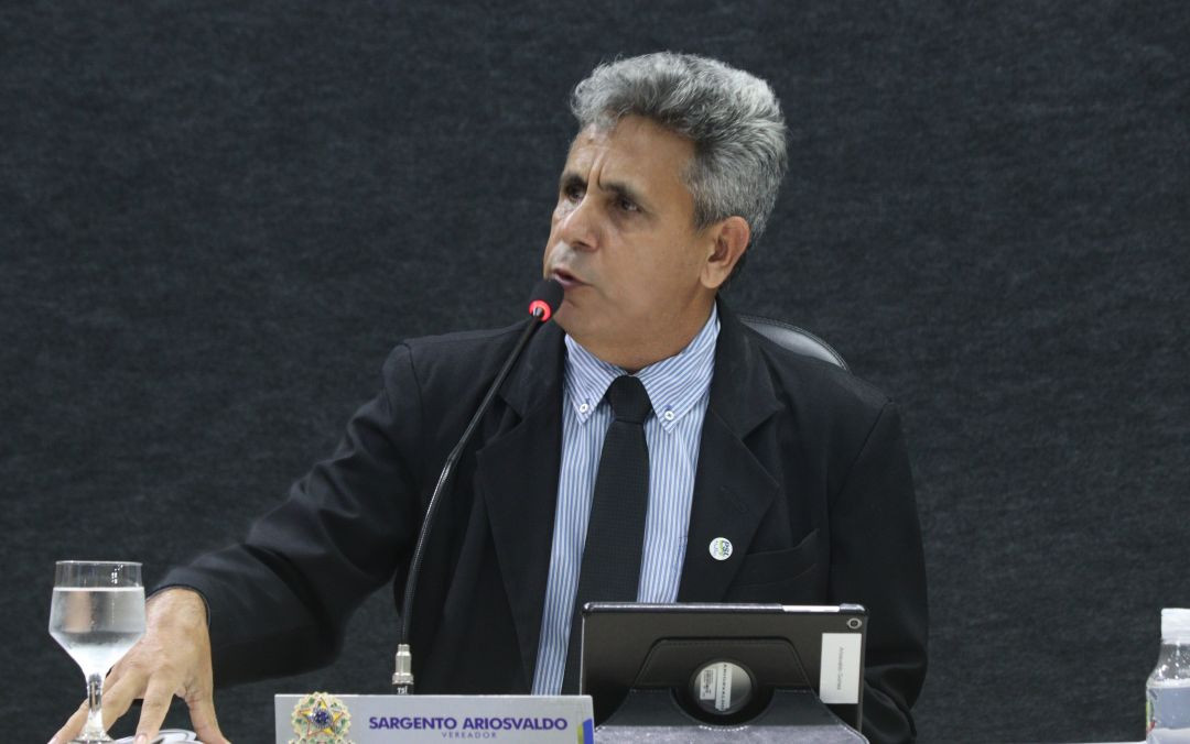 Ariosvaldo Gomes pede criação de programa para doação de materiais de construção para famílias de baixa renda