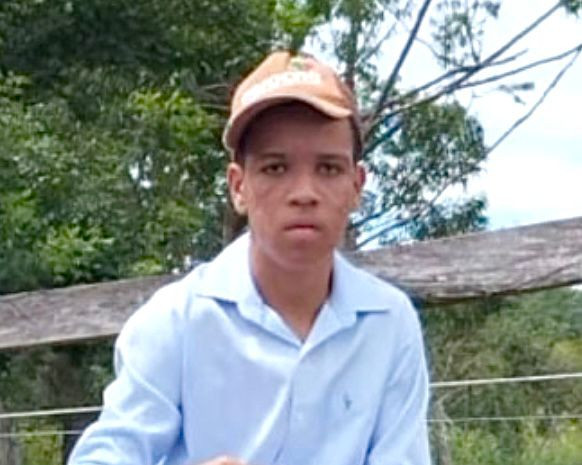 Jovem de 14 anos morre atropelado por carro em acidente próximo à Goialli