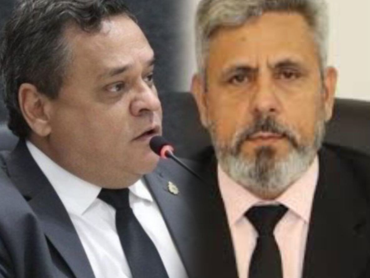 “Vou suspender a sessão pra ele dar o show dele”, disse Múcio em referência a Ariosvaldo Gomes