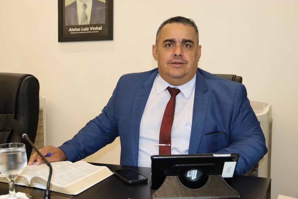 Vereador Wagner Cigano solicita abertura da rua Zico Fraga no Residencial Ipês