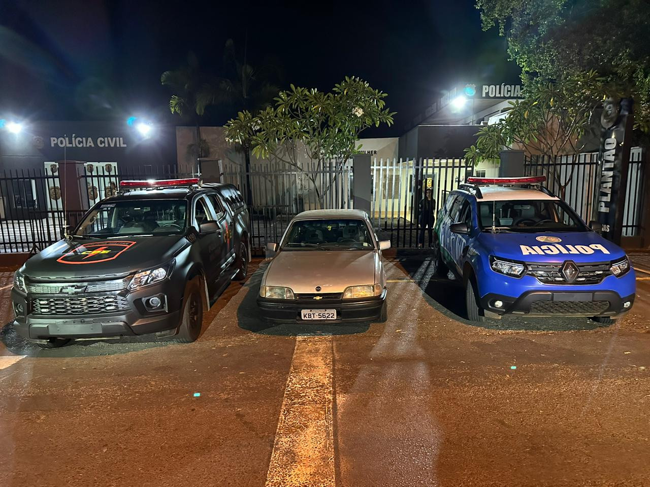 Polícia Militar de Goianésia recupera veículo com registro e furto e roubo