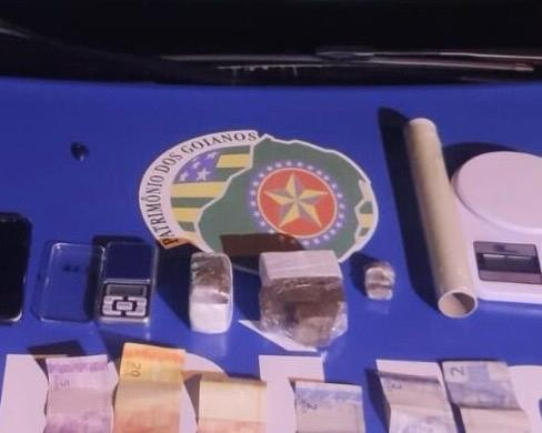 Traficante de drogas é preso em flagrante no bairro Nova Aurora com maconha