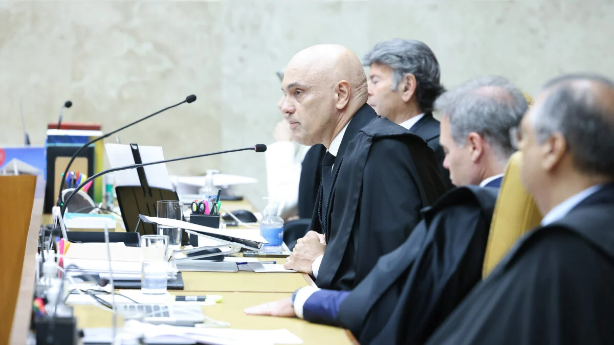 Moraes: ‘acham que estão lidando com gente da laia deles, mas não estão’