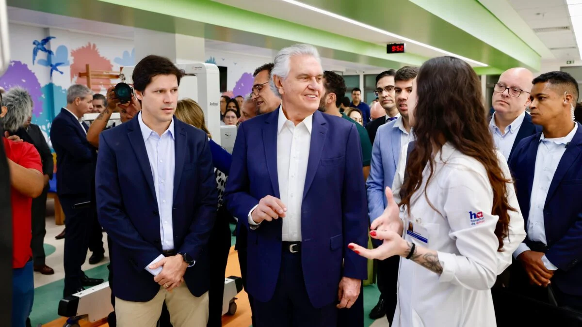 Caiado recebe primeiros pacientes com câncer na ala pediátrica do Cora