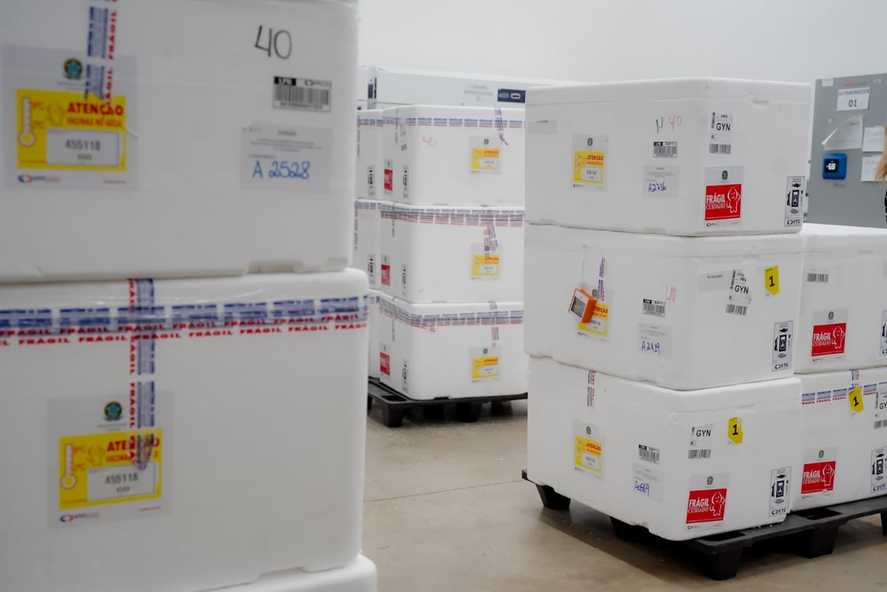 Caiado lança vacinação contra dengue e mais de 122 municípios goianos já são abrangidos