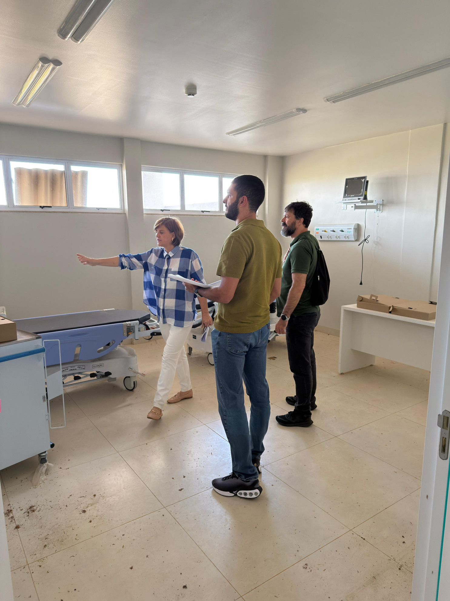 Secretaria Municipal de Saúde acompanha MPF em visita técnica visando avanço para conclusão do novo Hospital Municipal