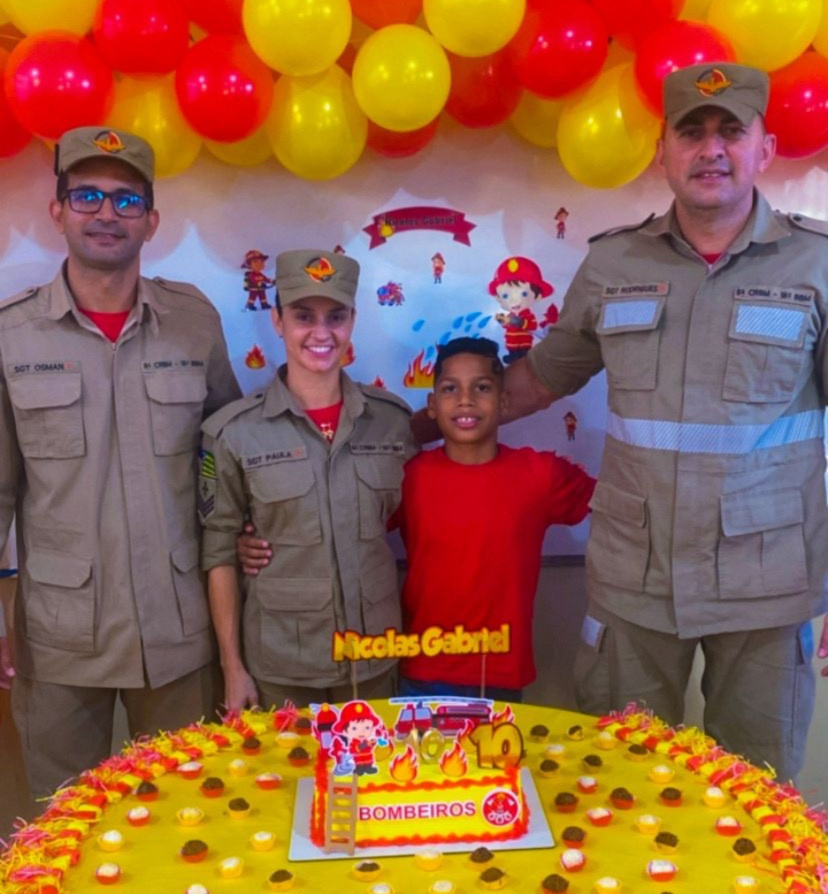 Bombeiros Militares encantam fãs mirins e reforçam laços com a comunidade em Goianésia
