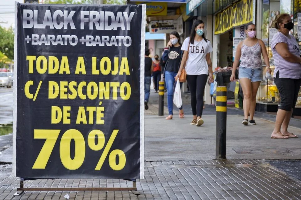 Reclamações na Black Friday batem recorde em 2024, diz Reclame Aqui