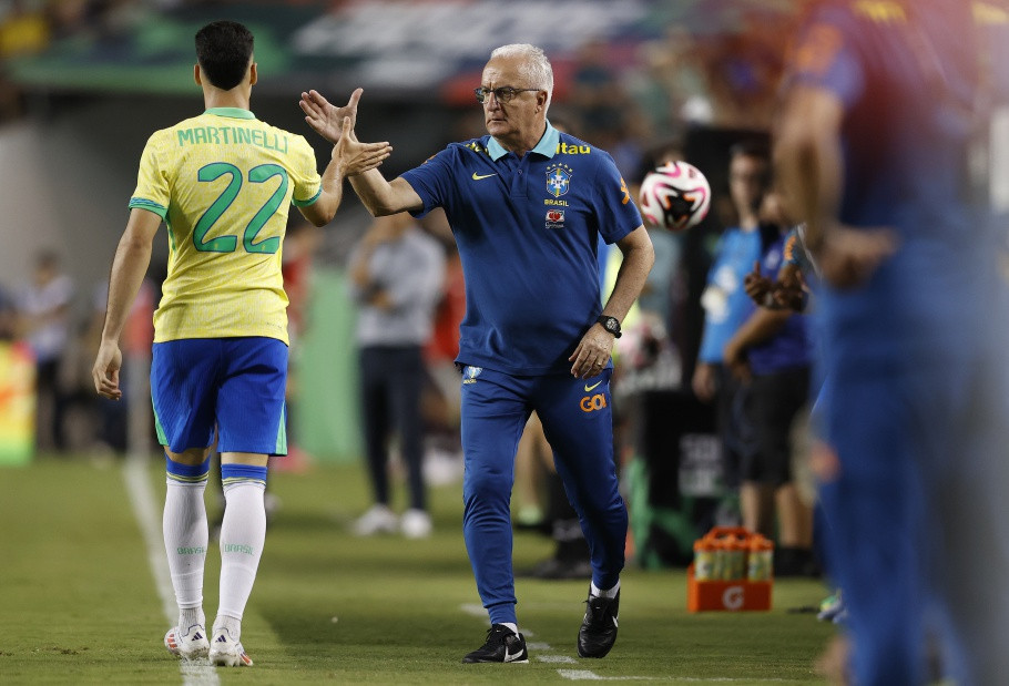 Dorival Jr celebra seleção contra o México e destaca ‘atitude’ antes da Copa América