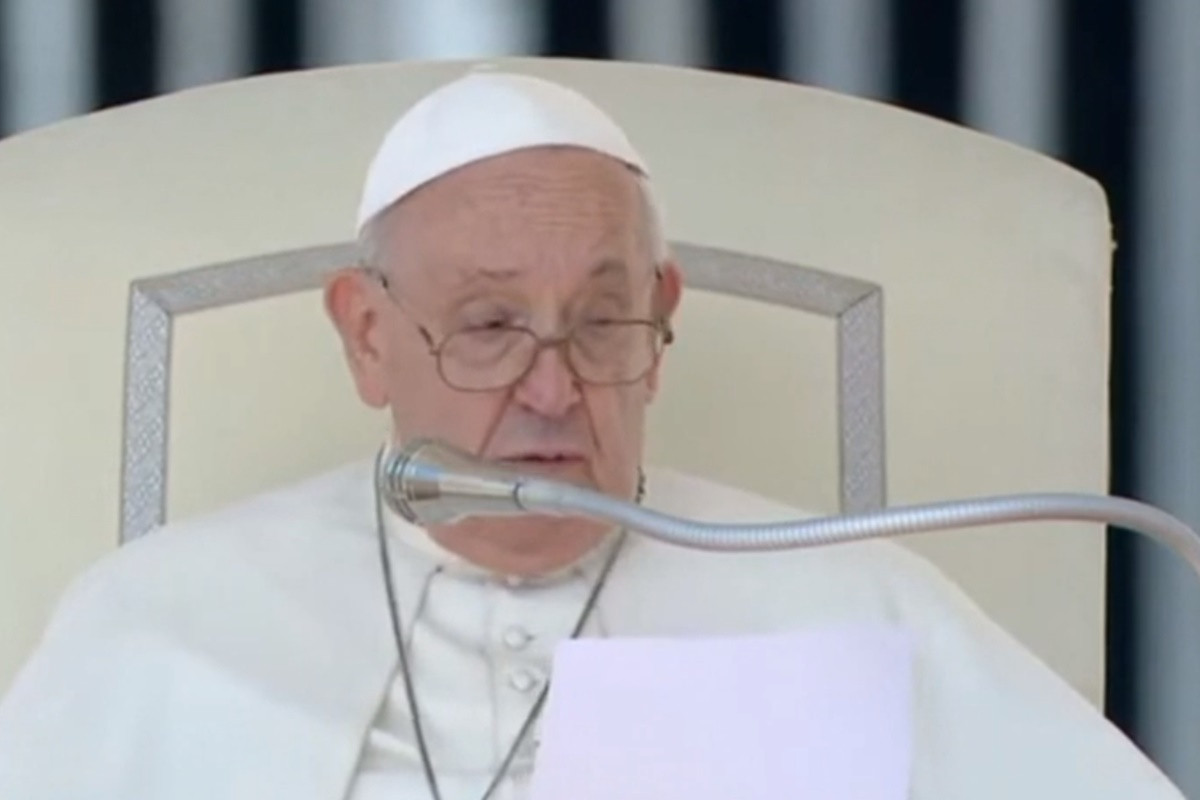 Saúde do Papa continua em estado crítico, mas Francisco não teve mais crises respiratórias