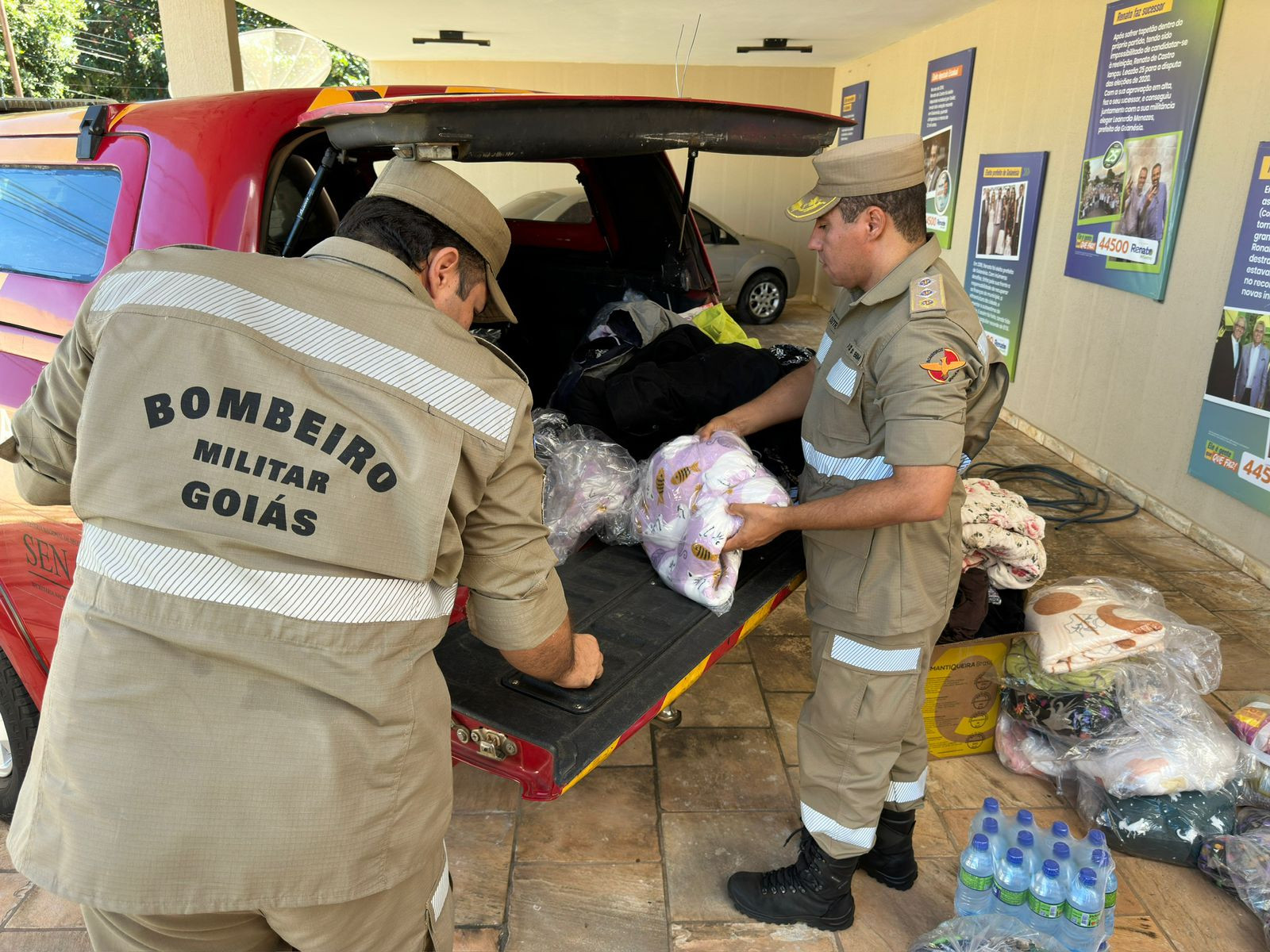 Bombeiros de Goianésia recebem doações do gabinete de Renato de Castro para RS