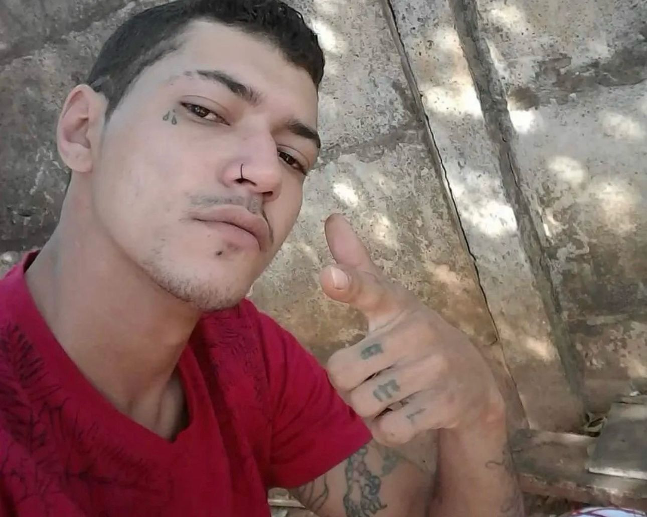 Homem que confrontou policiais militares no Nova Aurora possuía passagens criminais 