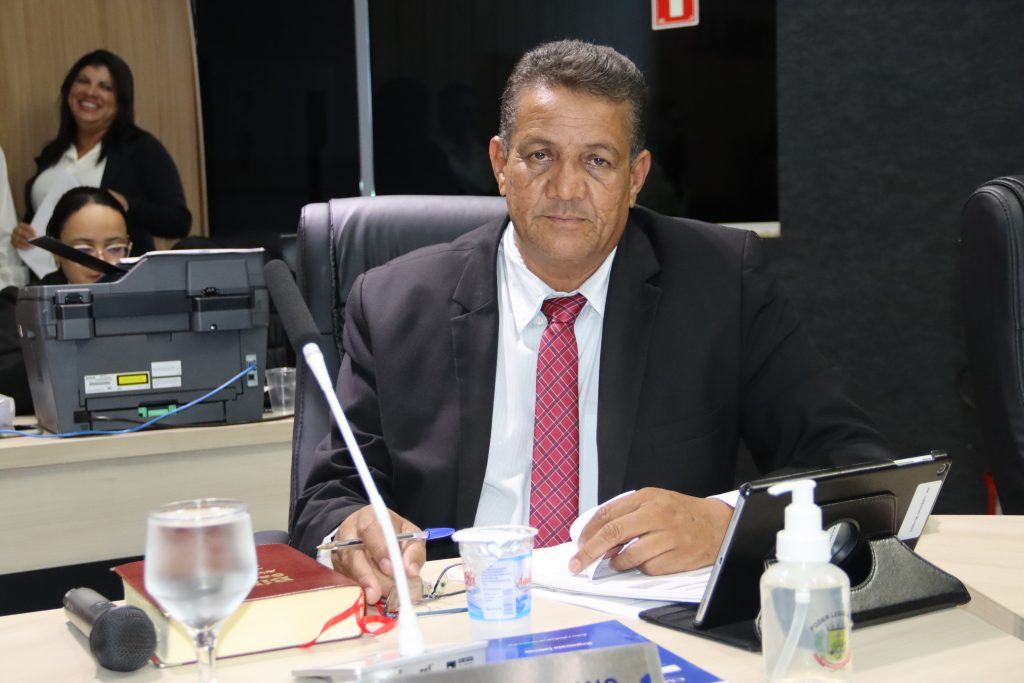 Baiano solicita abertura das Ruas 10 e 12, ligando o setor Universitário ao setor Central