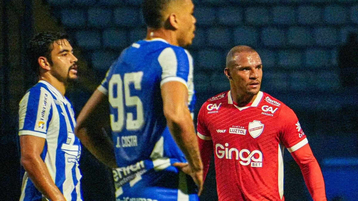 Vila Nova busca empate contra o Avaí no estádio da Ressacada