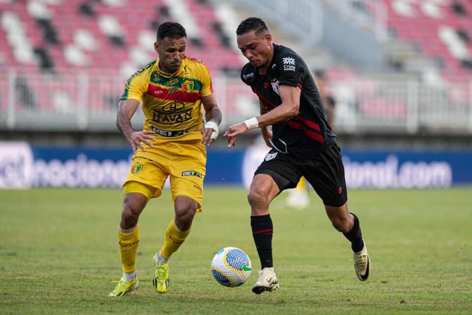 Luiz Fernando celebra Copa do Brasil e mira jogos no Accioly para ‘arrancada’ na Série A