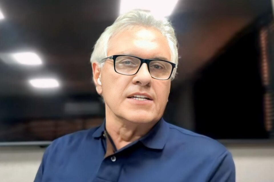 Governador Ronaldo Caiado diz que não vai implementar câmeras nas fardas policiais