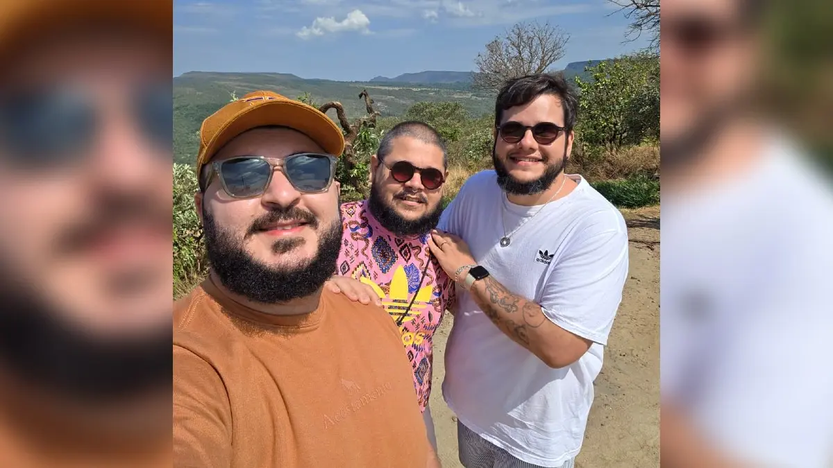 ‘Passo para resguardar direitos’, diz professor que teve trisal reconhecido como união estável