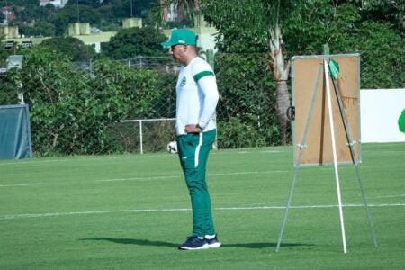  “Tomamos um gol por desatenção”, avalia Jair Ventura após duelo contra o Brasiliense