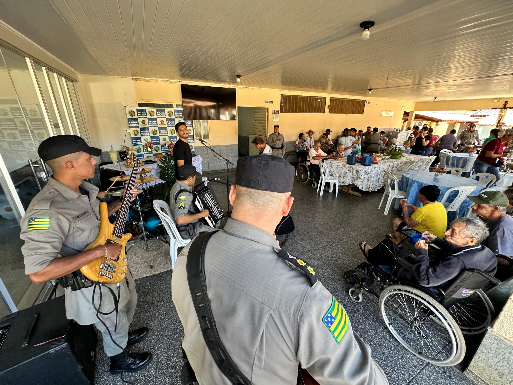 Operação Virtude: Polícia Militar promove em Goianésia ação no lar do idoso São Vicente de Paula 