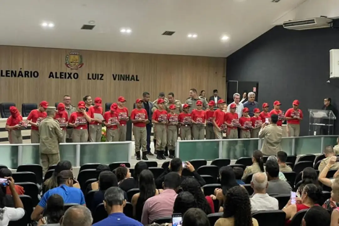 Termina neste domingo o prazo para inscrições do programa Bombeiro Mirim 2024