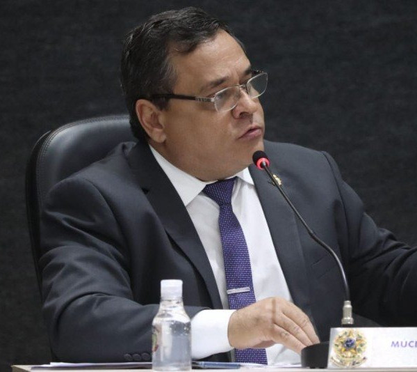Múcio Santana solicita Unidade Básica de Saúde para o residencial Laurentino Martins