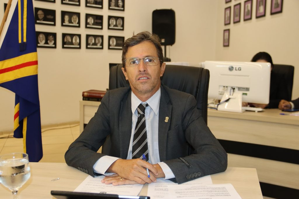 Ismael Gasparino solicita criação de um programa contra o abuso e consumo de bebidas alcoólicas