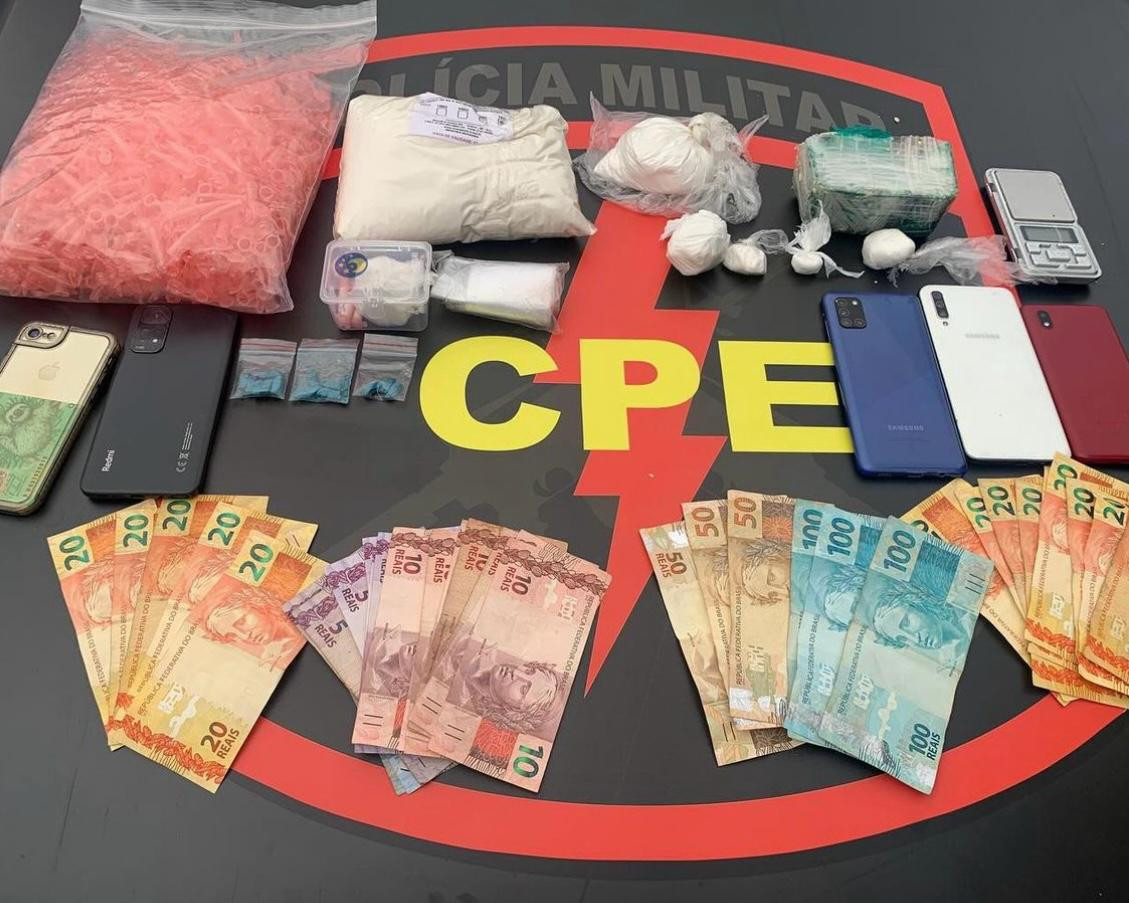 Traficante de drogas é preso com quase 1 kg de entorpecentes pelo CPE de Goianésia