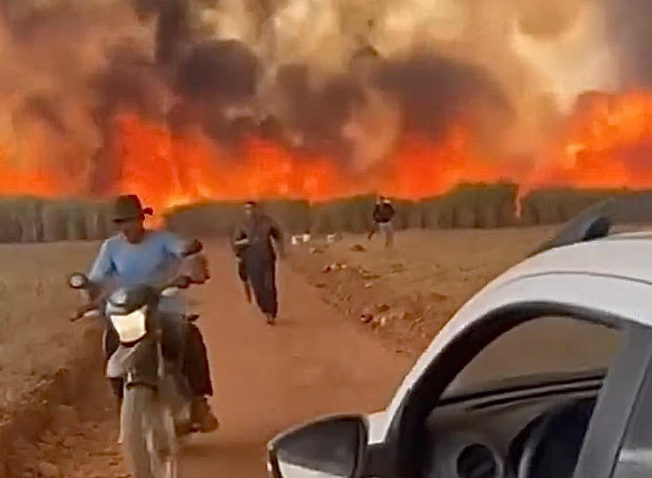 Incêndio de grandes proporções em Itapaci termina com uma pessoa morta
