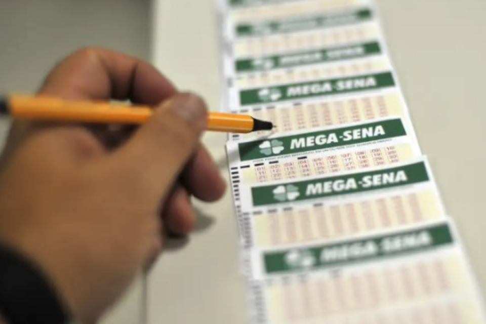 Apostas de Goiânia e Aparecida faturam R$ 58,6 mil cada na Mega-Sena