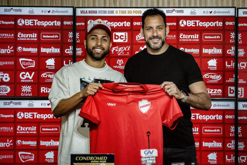 Vila Nova apresenta Gabriel Silva que chega com grandes expectativas no novo clube: “Muita sede de jogar”